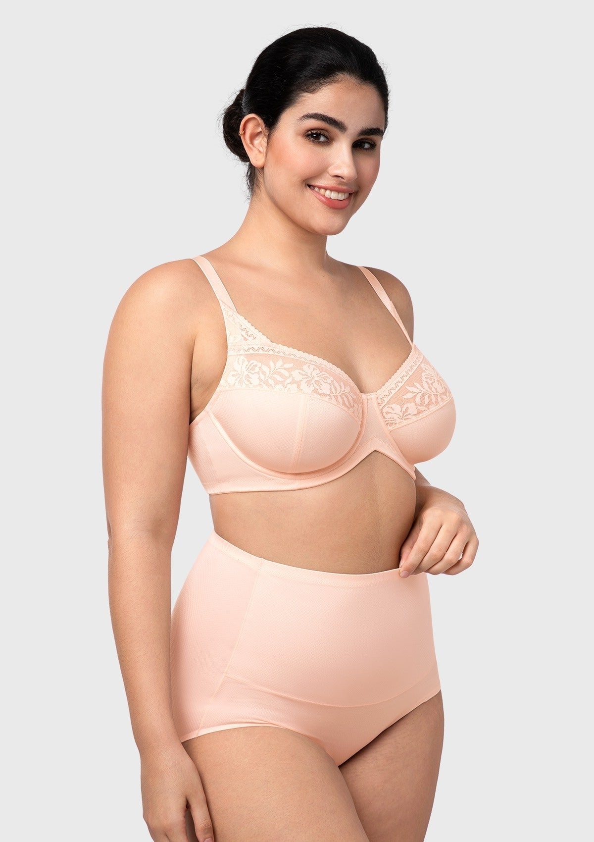 Supportive Seamless Underwire Full Cup Bra