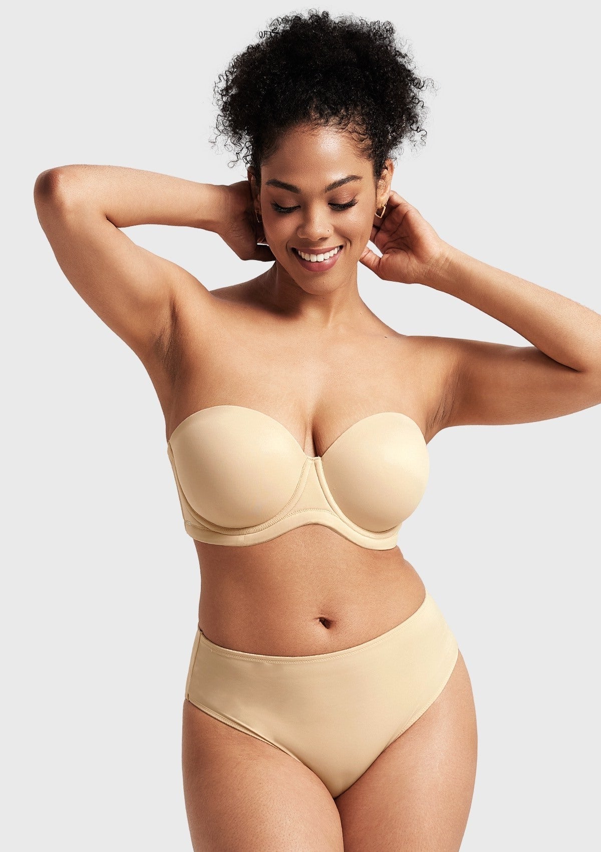 Classic Comfort Multiway Lightly Padded Underwire Strapless Bra