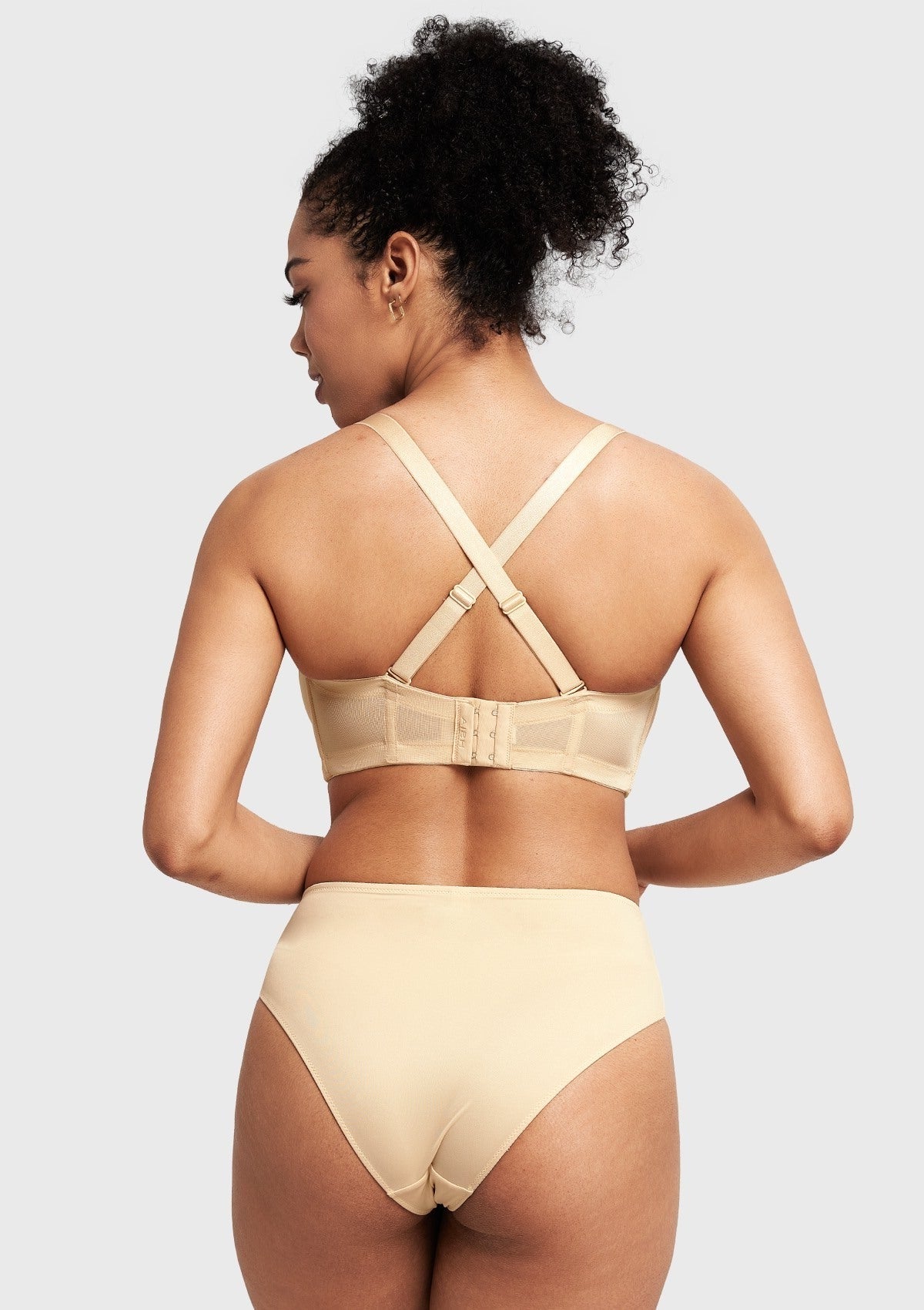 Classic Comfort Multiway Lightly Padded Underwire Strapless Bra