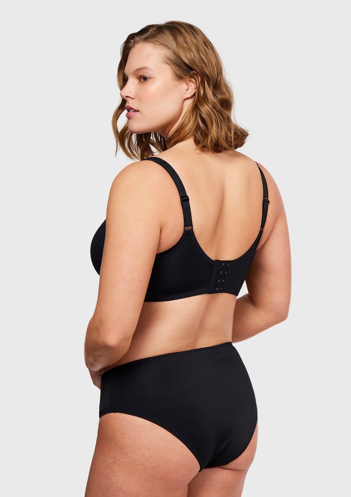 CoolComfort Smoothing Unlined Minimizer Underwire Bra