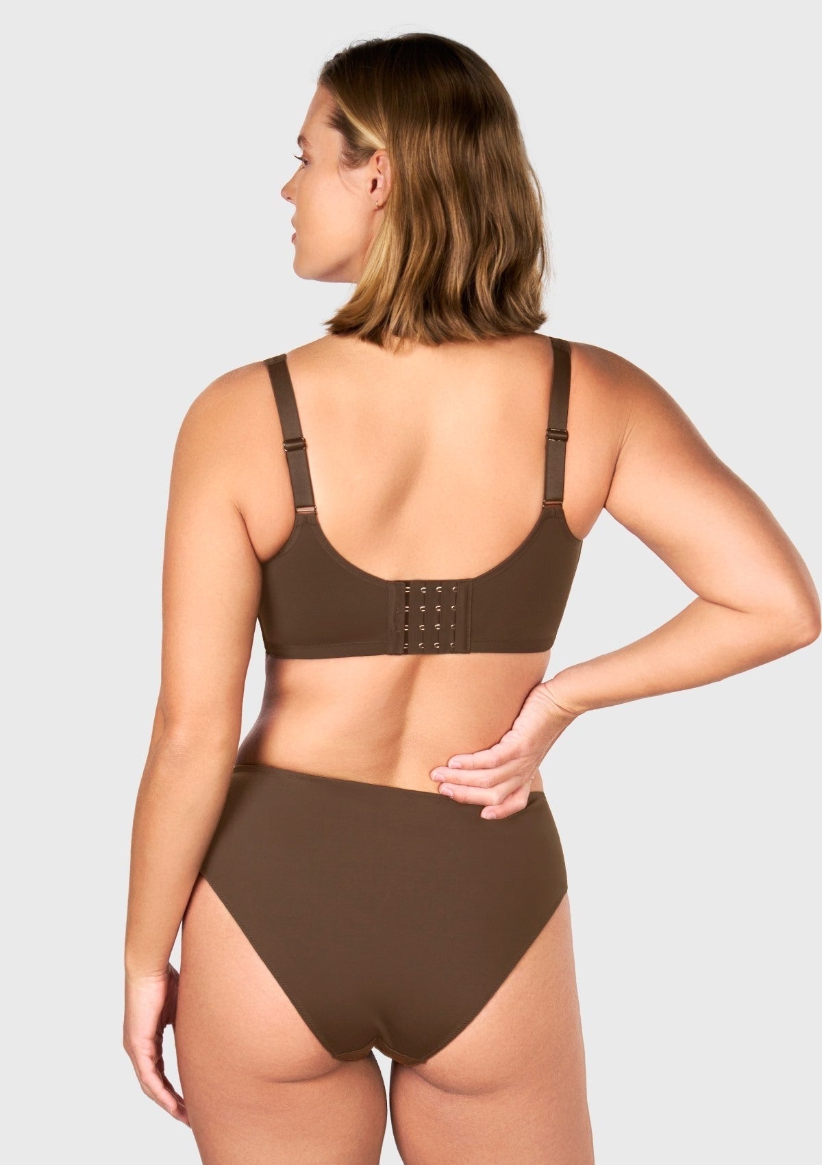 CoolComfort Smoothing Unlined Minimizer Underwire Bra