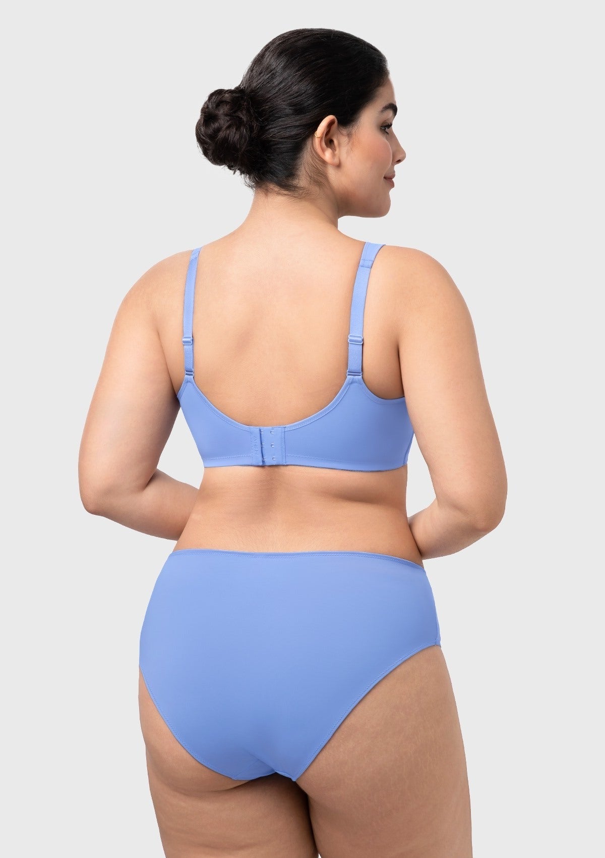 CoolComfort Smoothing Unlined Minimizer Underwire Bra