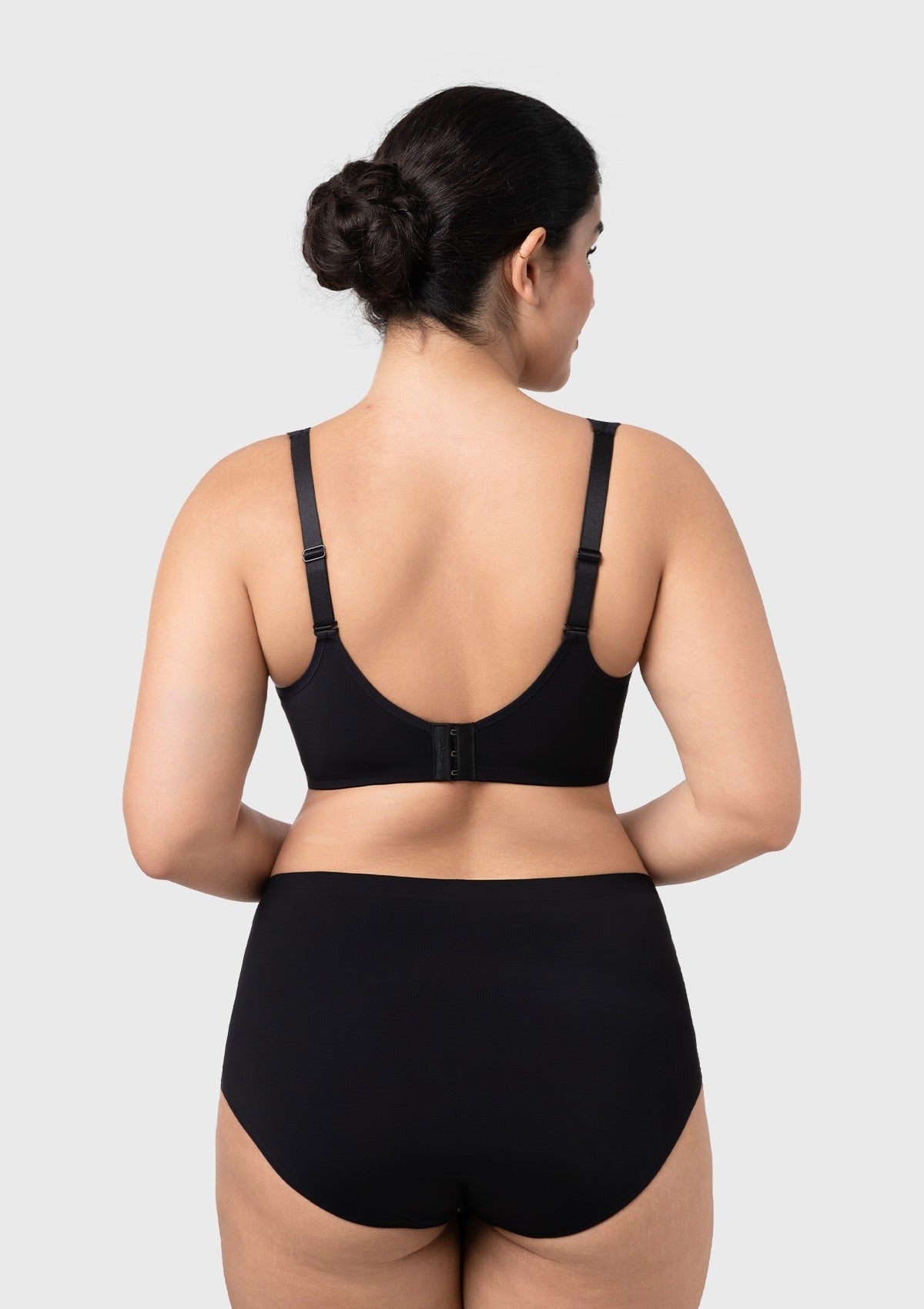 HSIA Alina Full Coverage Underwire Bra Plus Size Supportive Unlined Adjustable Strap Comfort Fit T-Shirt Style