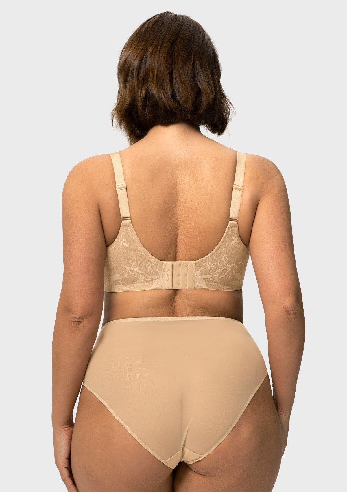HSIA Petalia Plus Size Seamless Lace Underwire Balconette Demi No Padded Bra with High Elastic Fabric Delicate Lace Trim Cutout & Adjustable Straps