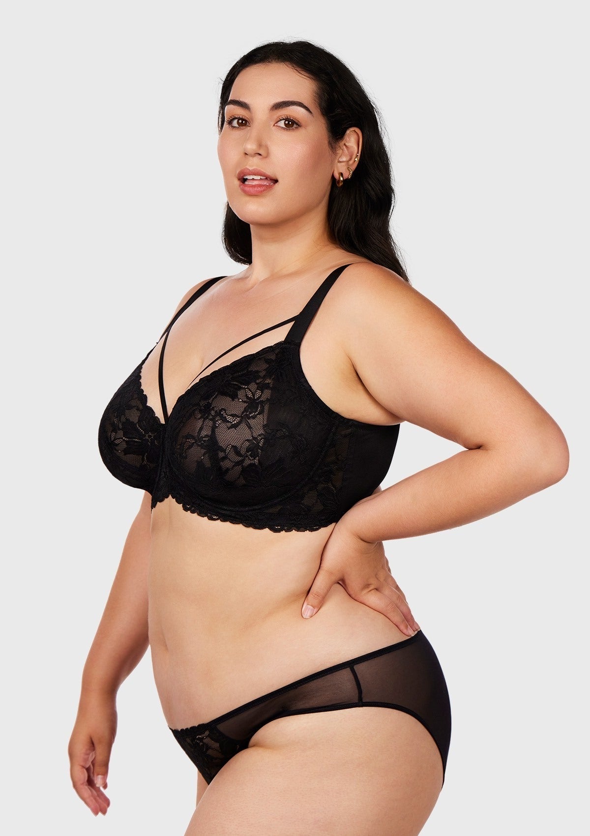 Pretty In Petals Unlined Strappy Lace Bra