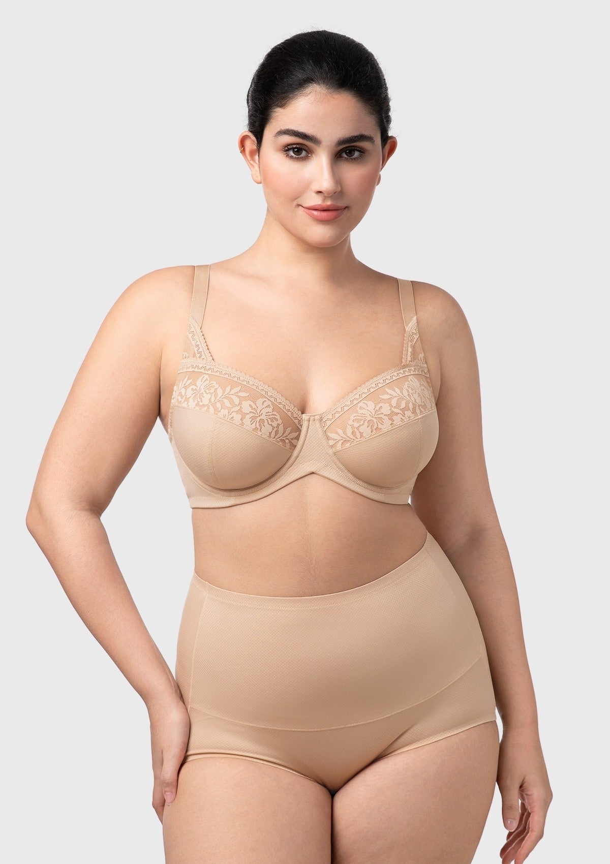 Supportive Seamless Underwire Full Cup Bra