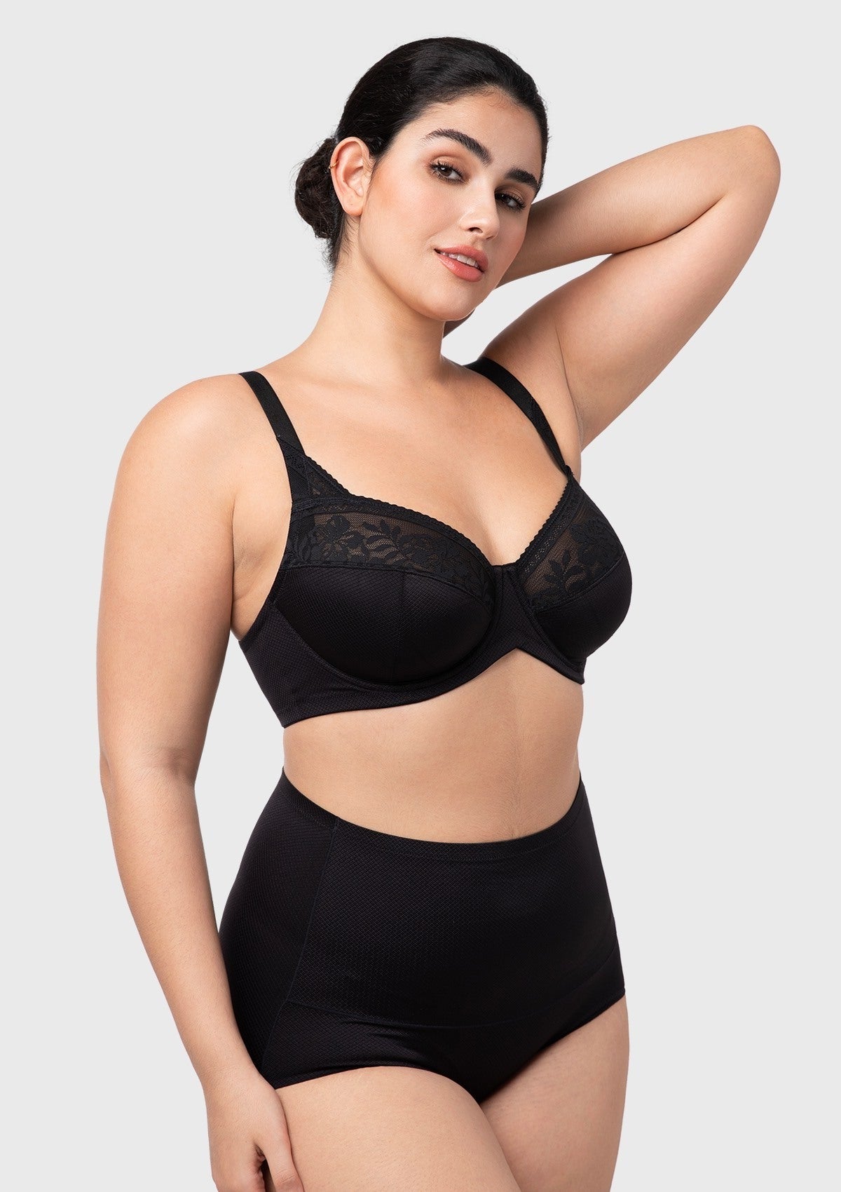 Supportive Seamless Underwire Full Cup Bra