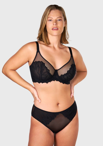 Winter Sonata Embroidered Lace Trim Full Coverage Unlined Underwire Bra